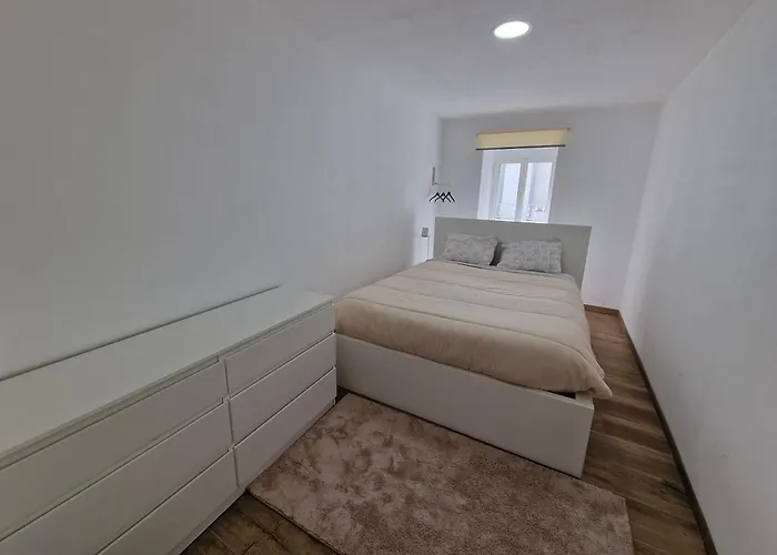 Casa de Férias Azores Square House Historic Center *